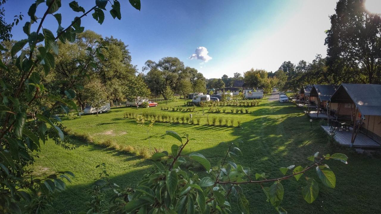 Camping Prima ตีน นาด โวลตาวู ภายนอก รูปภาพ